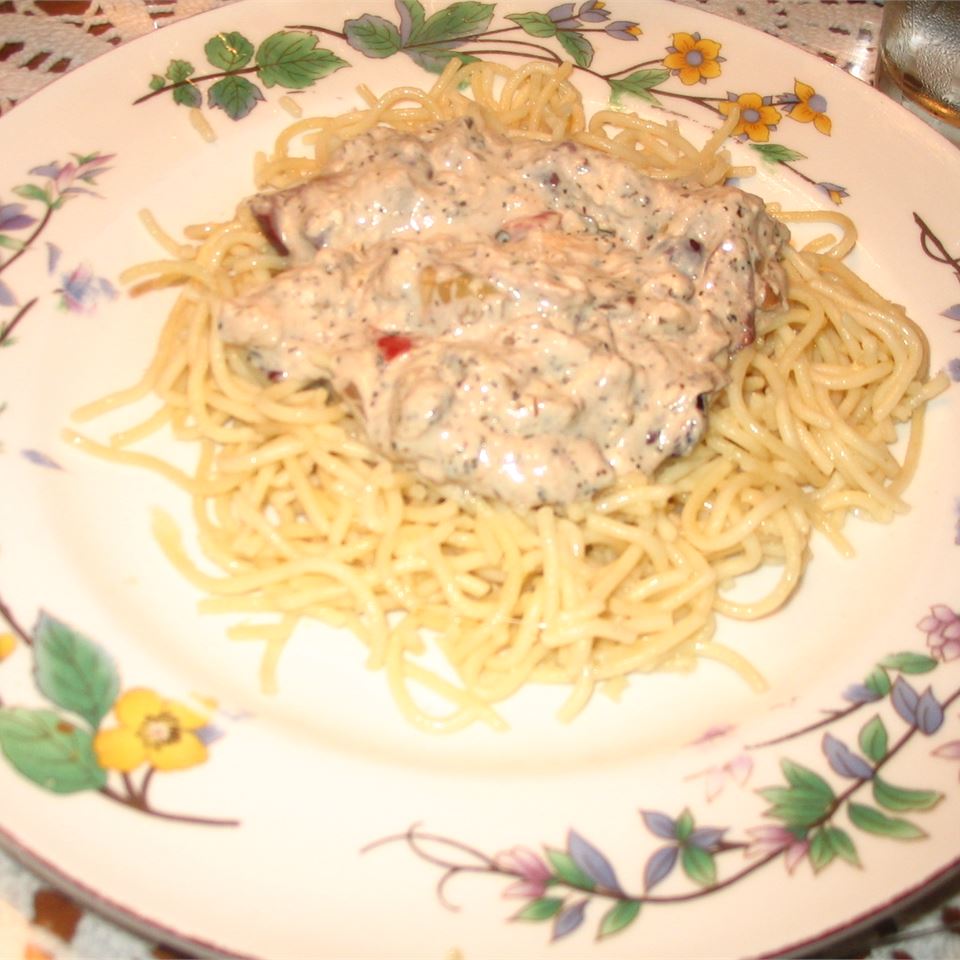 Recipe Salmon Fettuccini with Blue Cheese and Olives - All ...